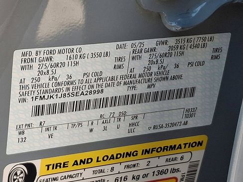 Certified 2025 Ford Expedition Max Active image 28