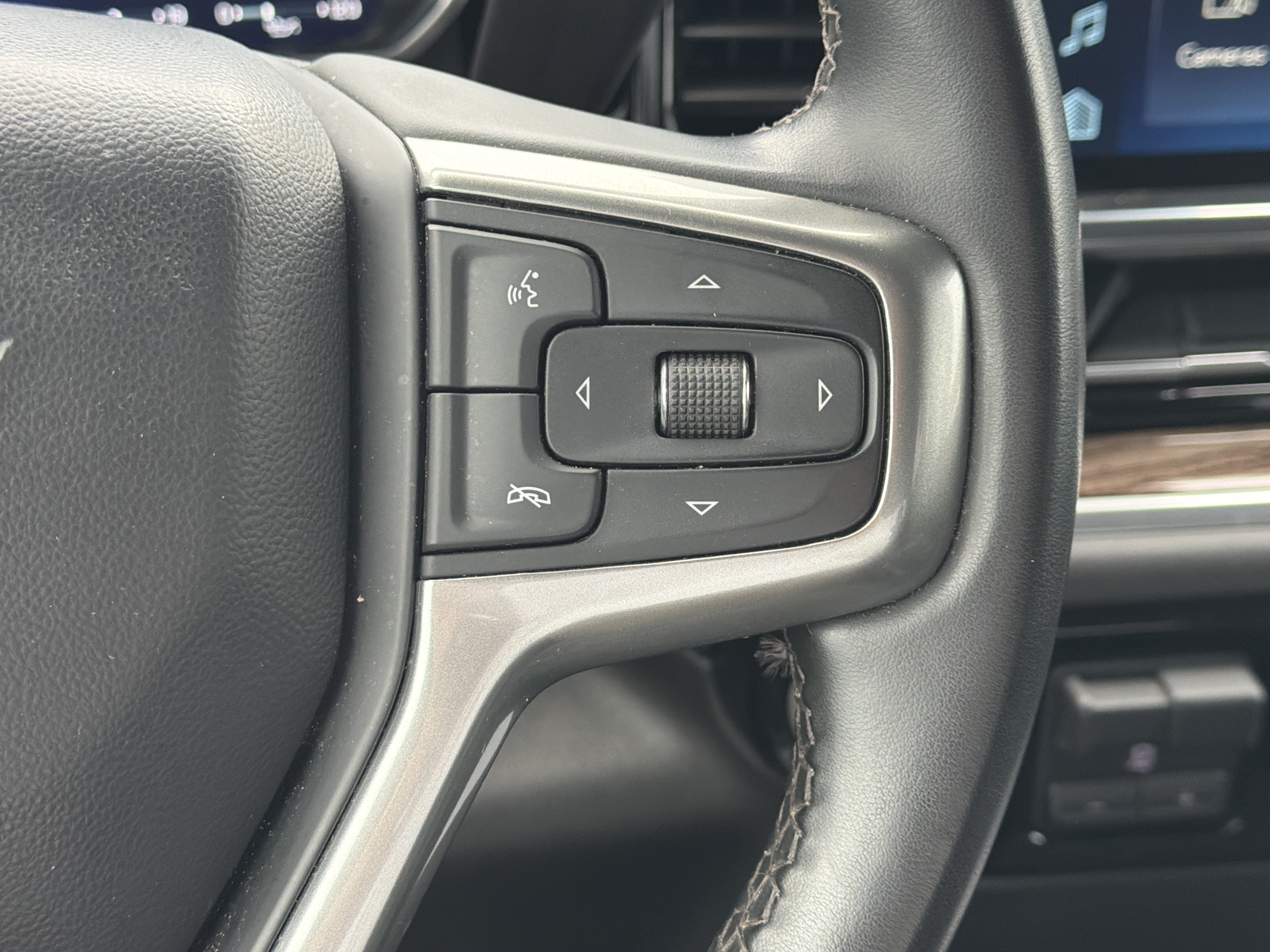 Used 2026 Chevrolet Silverado 2500 LT AWD/4WD image 22