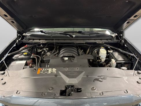 Used 2019 Chevrolet Silverado 1500 LT w/ All Star Edition AWD/4WD image 11