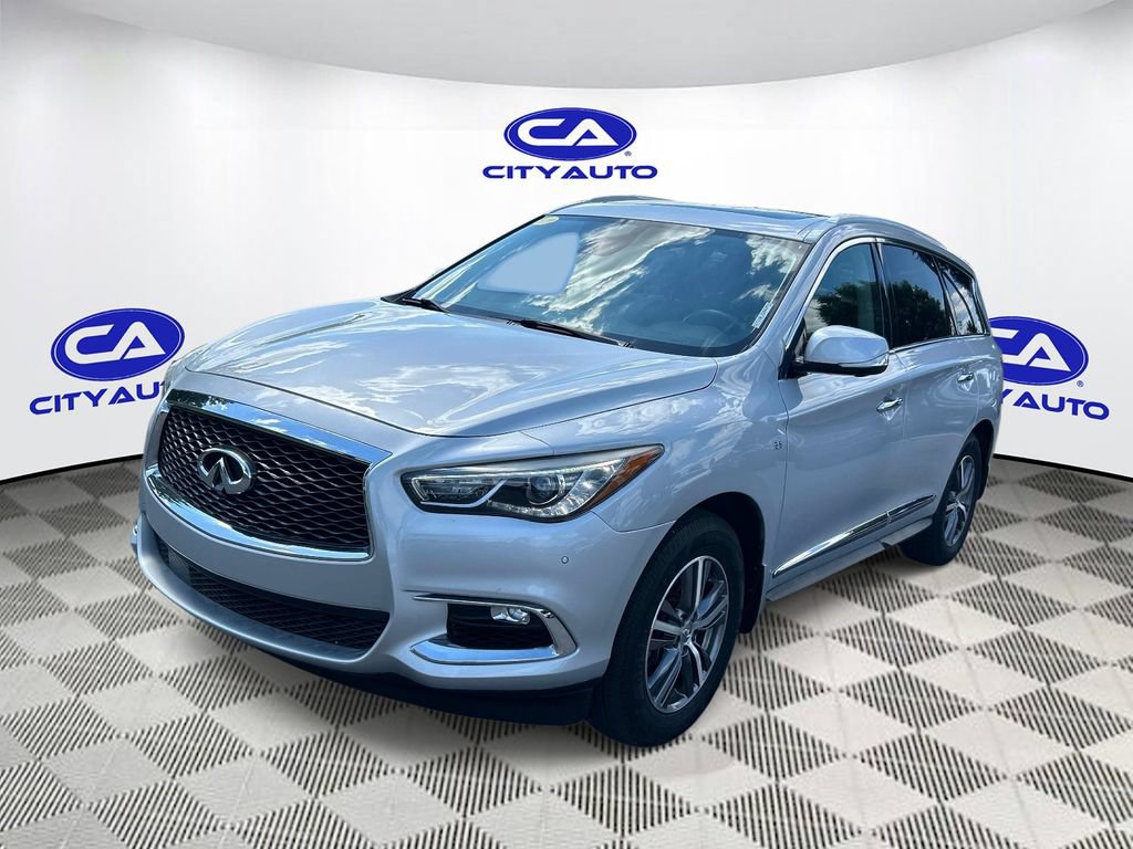 Used 2020 INFINITI QX60 Luxe w/ Essential Package FWD image 8