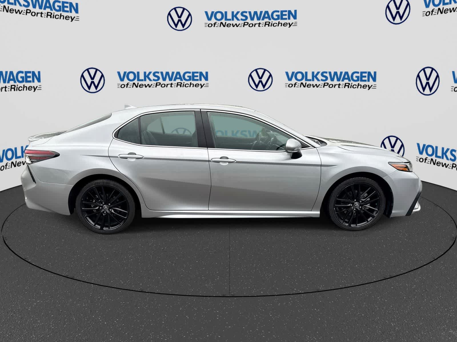 Used 2024 Toyota Camry XSE FWD image 15
