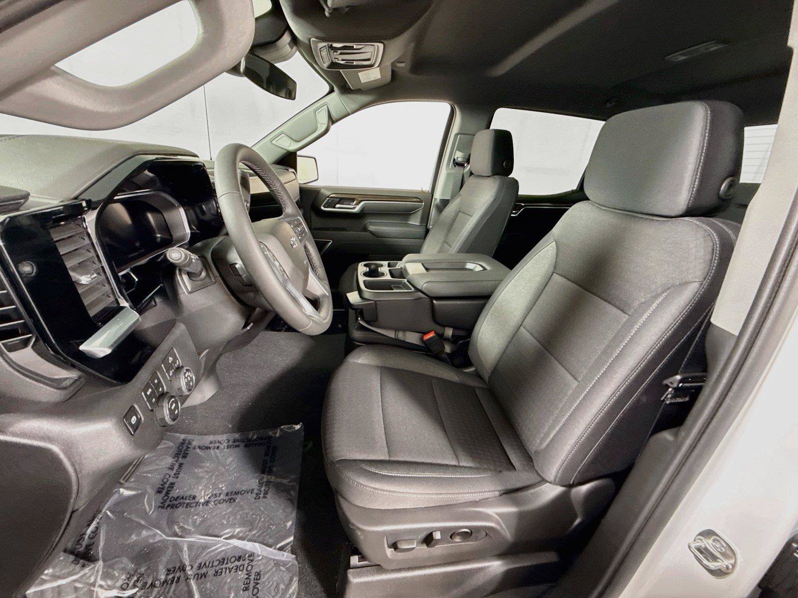 New 2026 Chevrolet Silverado 1500 RST w/ Z71 Off-Road Package AWD/4WD image 15