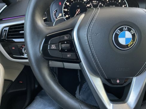 Used 2017 BMW 540i xDrive image 12