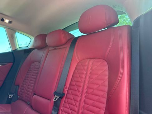 Used 2022 Maserati Levante Modena S AWD/4WD image 27