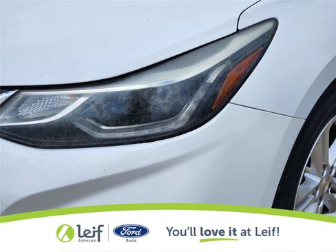 Used 2017 Chevrolet Cruze LT w/ Convenience Package FWD image 6