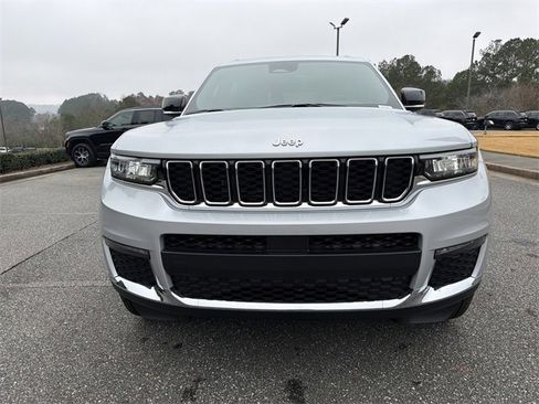 New 2025 Jeep Grand Cherokee L Limited image 2