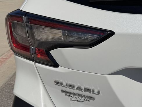 Used 2024 Subaru Outback Premium AWD/4WD image 7