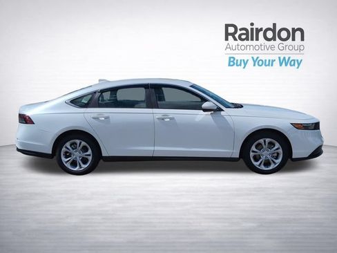 Used 2025 Honda Accord LX image 8