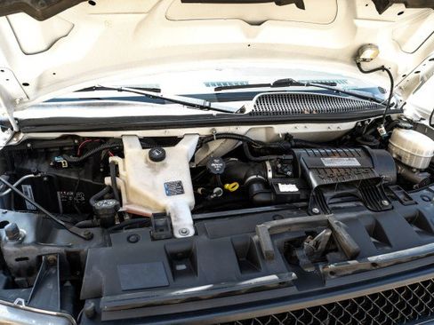 Used 2019 Chevrolet Express 3500 Extended w/ Driver Convenience Package RWD image 37