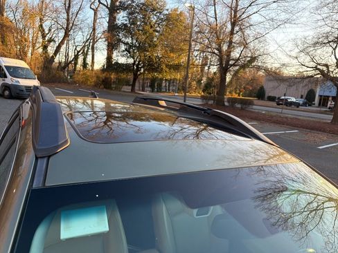 Used 2016 Subaru Outback 2.5i Limited image 7