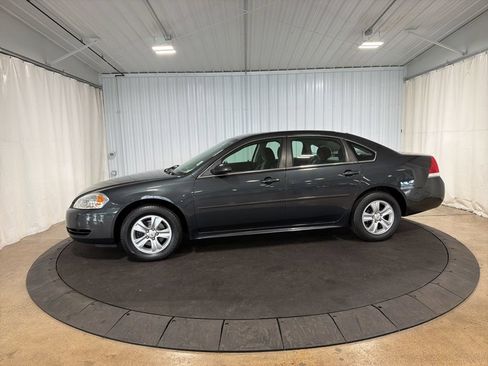 Used 2014 Chevrolet Impala Limited LS FWD image 2