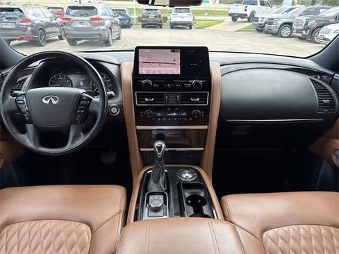 Certified 2024 INFINITI QX80 Sensory image 16