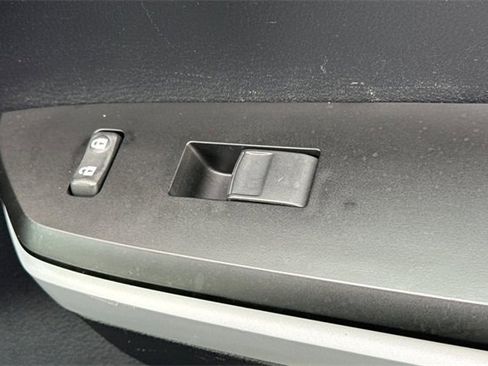 Used 2020 Toyota Tundra SR5 image 22