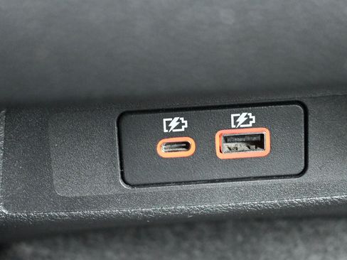 Used 2023 Nissan Altima 2.5 SR FWD image 16