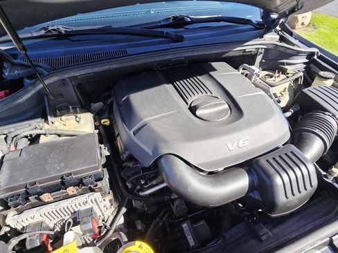 Used 2015 Jeep Grand Cherokee Laredo image 27