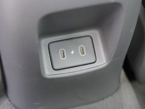 Used 2024 Hyundai Elantra SEL FWD image 26