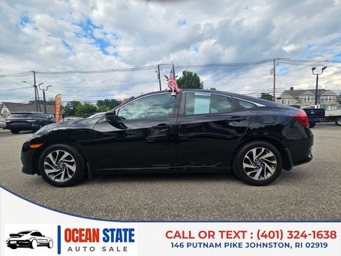 Used 2018 Honda Civic EX image 2