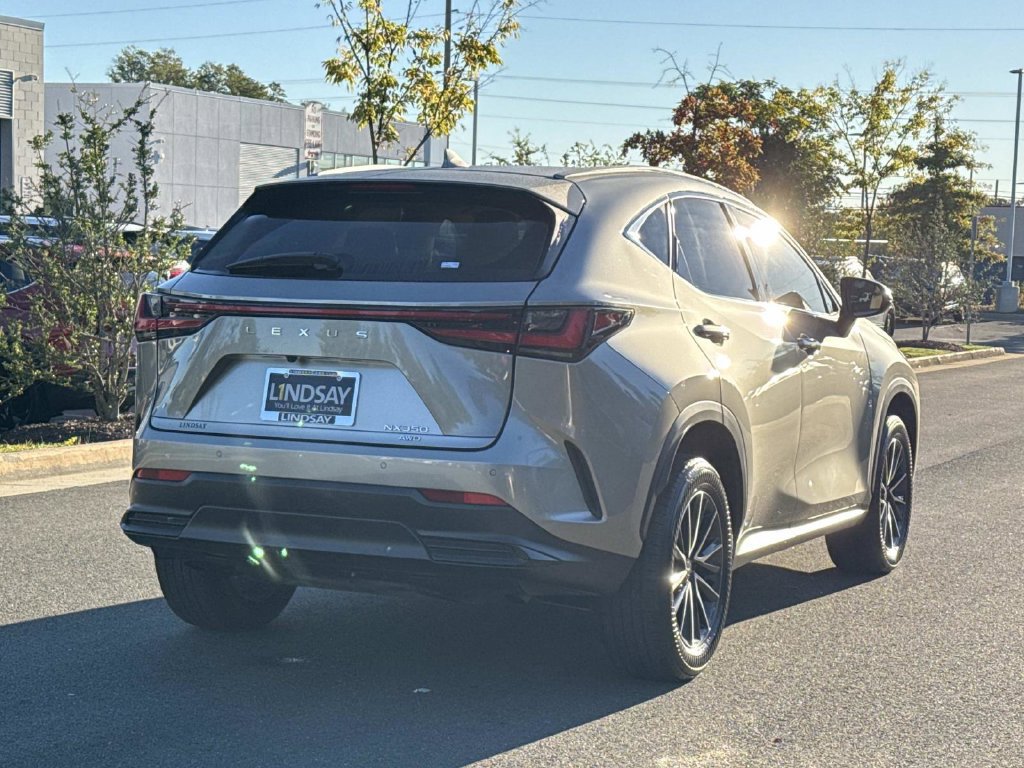 Used 2025 Lexus NX 350 AWD w/ Accessory Package (2T) image 3