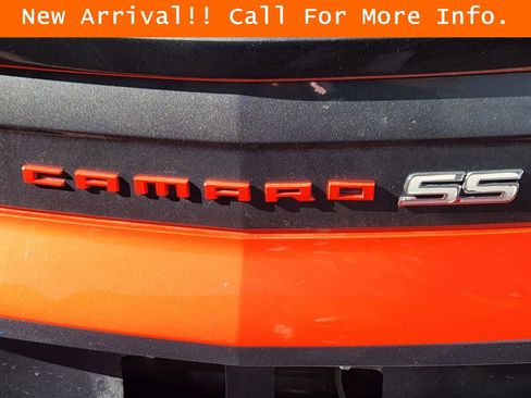 Used 2010 Chevrolet Camaro SS w/ RS Package image 10