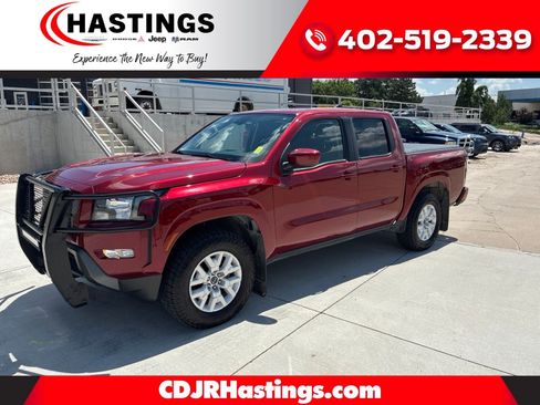 Used 2022 Nissan Frontier SV AWD/4WD image 1