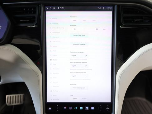 Used 2020 Tesla Model X Long Range AWD/4WD image 69