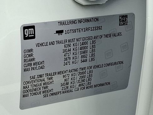 Used 2024 GMC Sierra 3500 SLE w/ SLE Value Package image 29