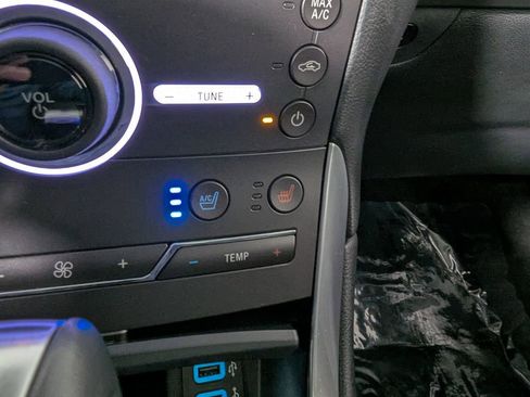 Used 2016 Ford Edge Sport w/ Equipment Group 401A AWD/4WD image 23
