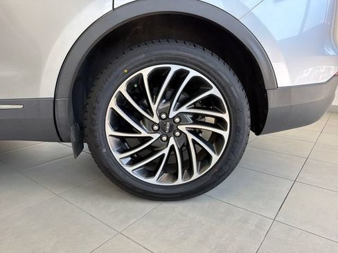 Used 2020 Lincoln Nautilus Reserve w/ Class II Trailer Tow Package FWD image 31