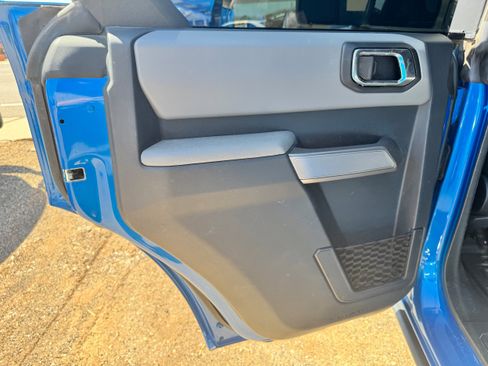 Used 2023 Ford Bronco Black Diamond image 20