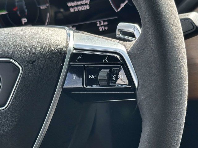 Used 2022 Audi RS e-tron GT AWD/4WD image 25