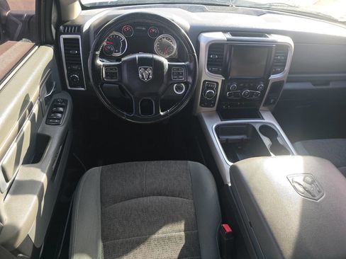 Used 2016 RAM 1500 Classic SLT w/ SLT Plus D←cor Group image 16