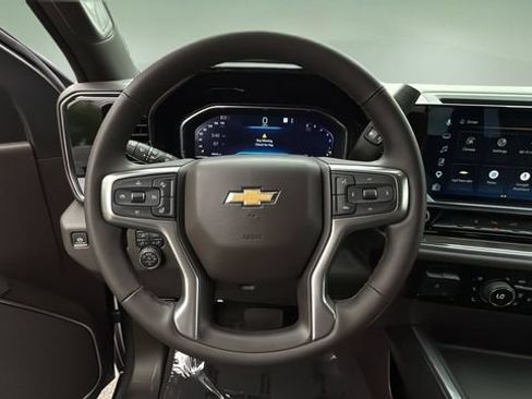 Used 2025 Chevrolet Silverado 2500 LTZ w/ LTZ Plus Package AWD/4WD image 13