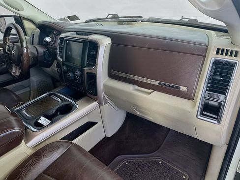 Used 2016 RAM 2500 Longhorn w/ Convenience Group AWD/4WD image 30