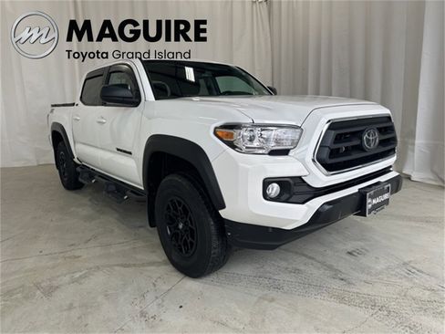 Used 2023 Toyota Tacoma SR5 image 29