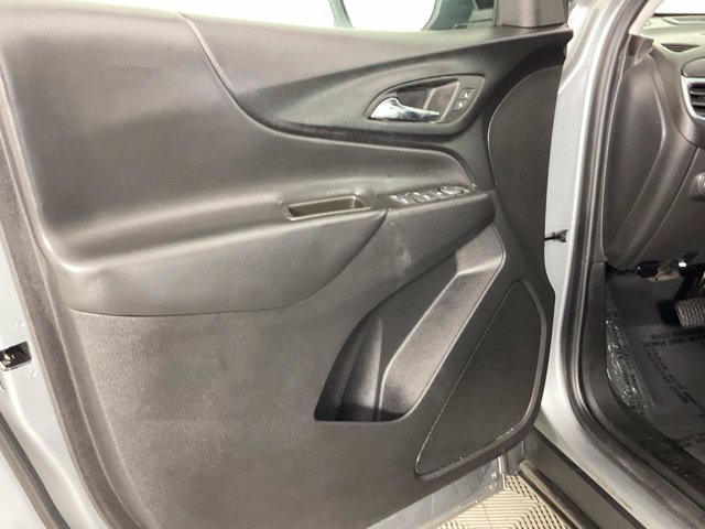 Used 2023 Chevrolet Equinox LT FWD image 11