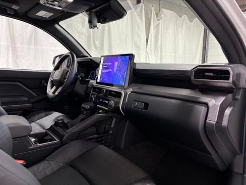 Used 2025 Toyota 4Runner TRD Off-Road Premium w/ Tow Technology Package AWD/4WD image 61