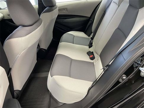 Used 2026 Toyota Corolla LE image 16