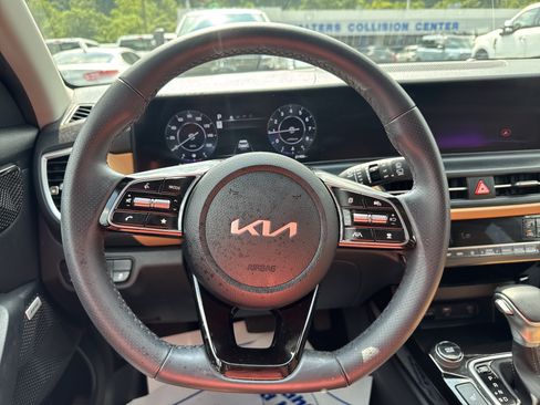 Used 2024 Kia Seltos SX AWD/4WD image 16