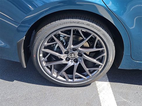 New 2026 Toyota Camry Hybrid image 5