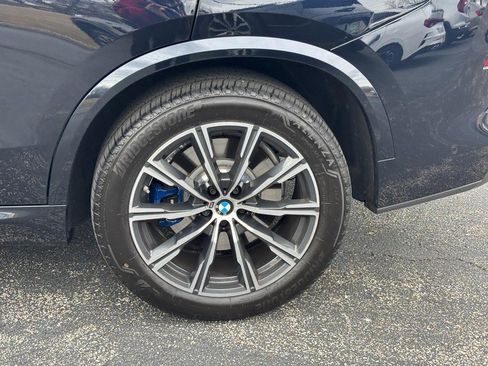 Used 2024 BMW X5 M60i image 9