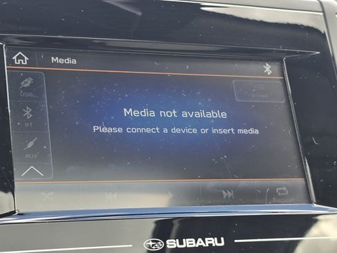 Used 2024 Subaru Forester Premium AWD/4WD image 5