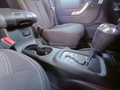 Used 2014 Jeep Wrangler Unlimited Sahara w/ Connectivity Group image 51