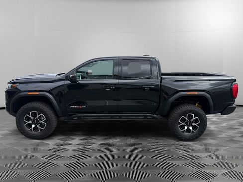 New 2025 GMC Canyon AT4 w/ AT4X Package image 4