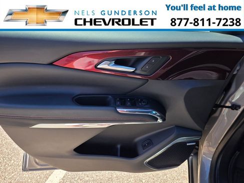 Used 2026 Chevrolet Traverse Z71 w/ Enhanced Driving Package AWD/4WD image 17