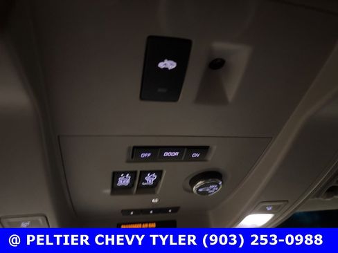 Used 2019 GMC Yukon Denali w/ Denali Ultimate Package image 17