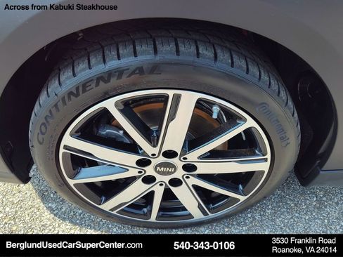 Used 2023 MINI Cooper S FWD image 10