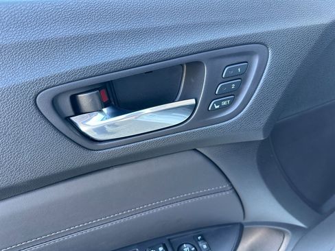 Used 2017 Acura TLX image 27