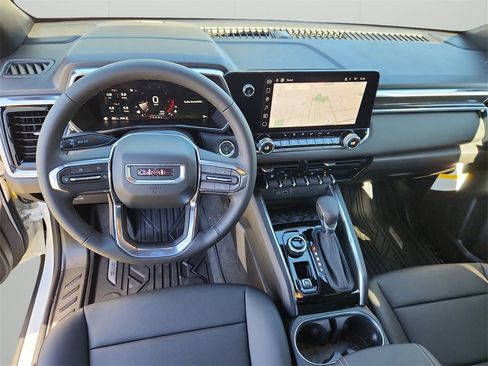 New 2026 GMC Canyon Elevation w/ Convenience Package image 10