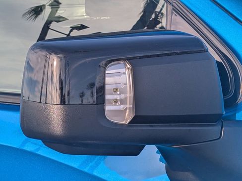 Used 2024 GMC Sierra 1500 AT4 w/ Technology Package image 12