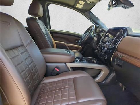 Used 2023 Nissan Titan Platinum Reserve w/ Moonroof Package AWD/4WD image 23